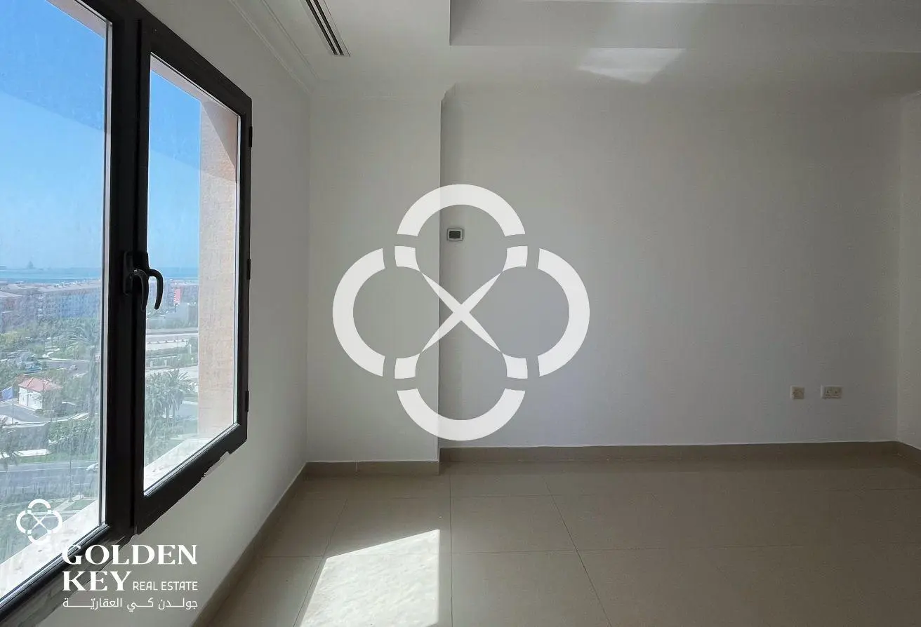 3BR+Maid w/ Balcony and Sea View in Porto Arabia