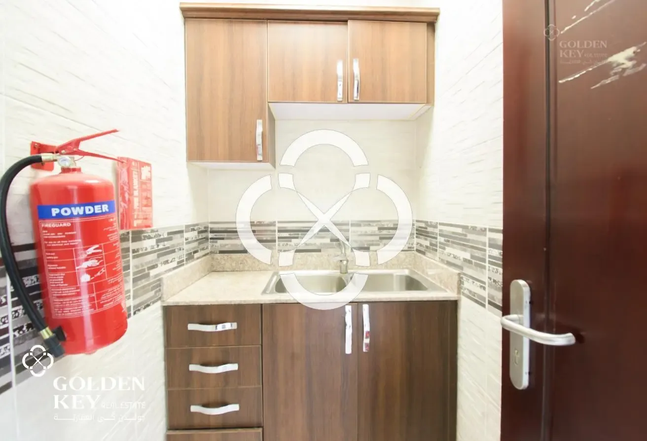 Exclusive office for rent | 105 SQM |AL Muntazah - view 3