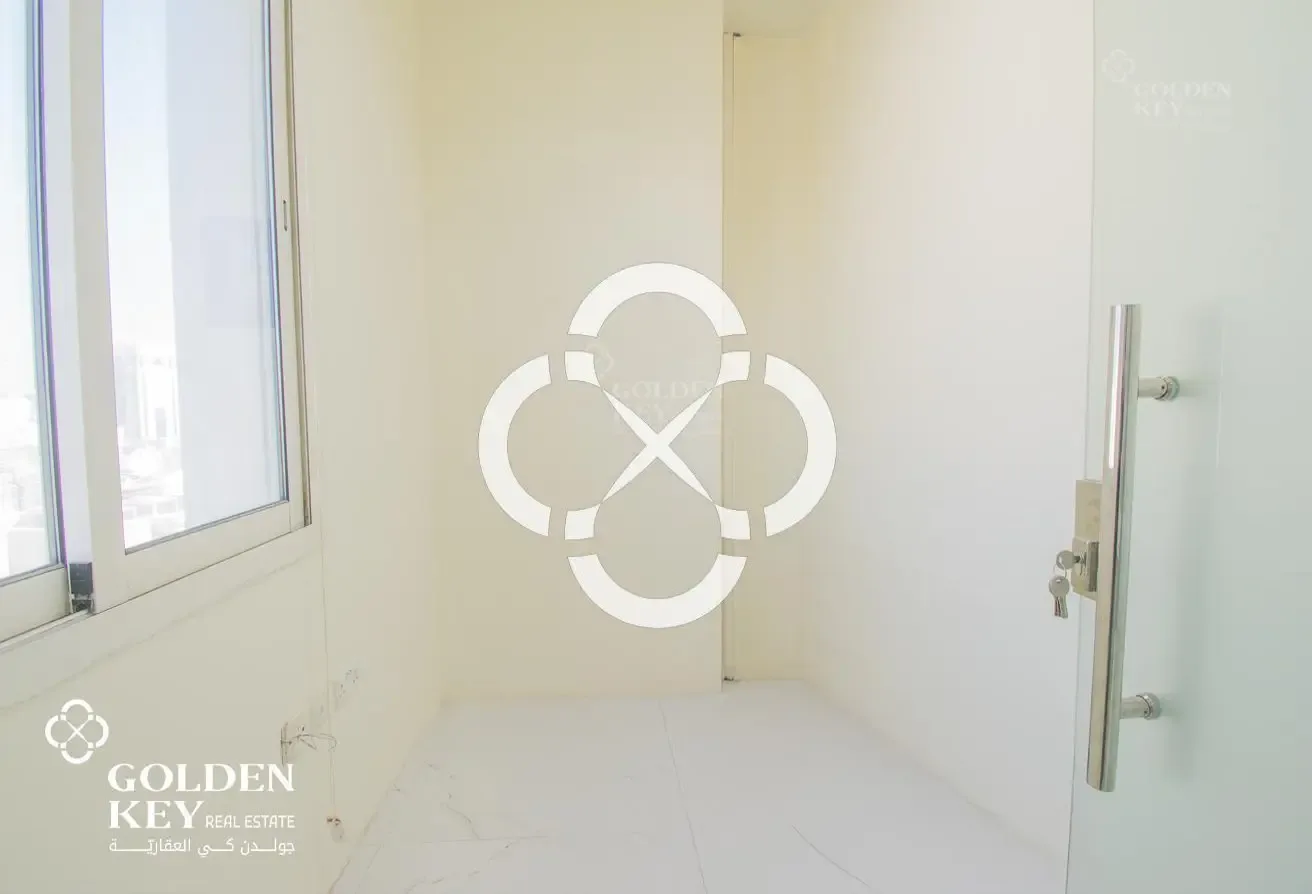 Exclusive office for rent | 105 SQM |AL Muntazah