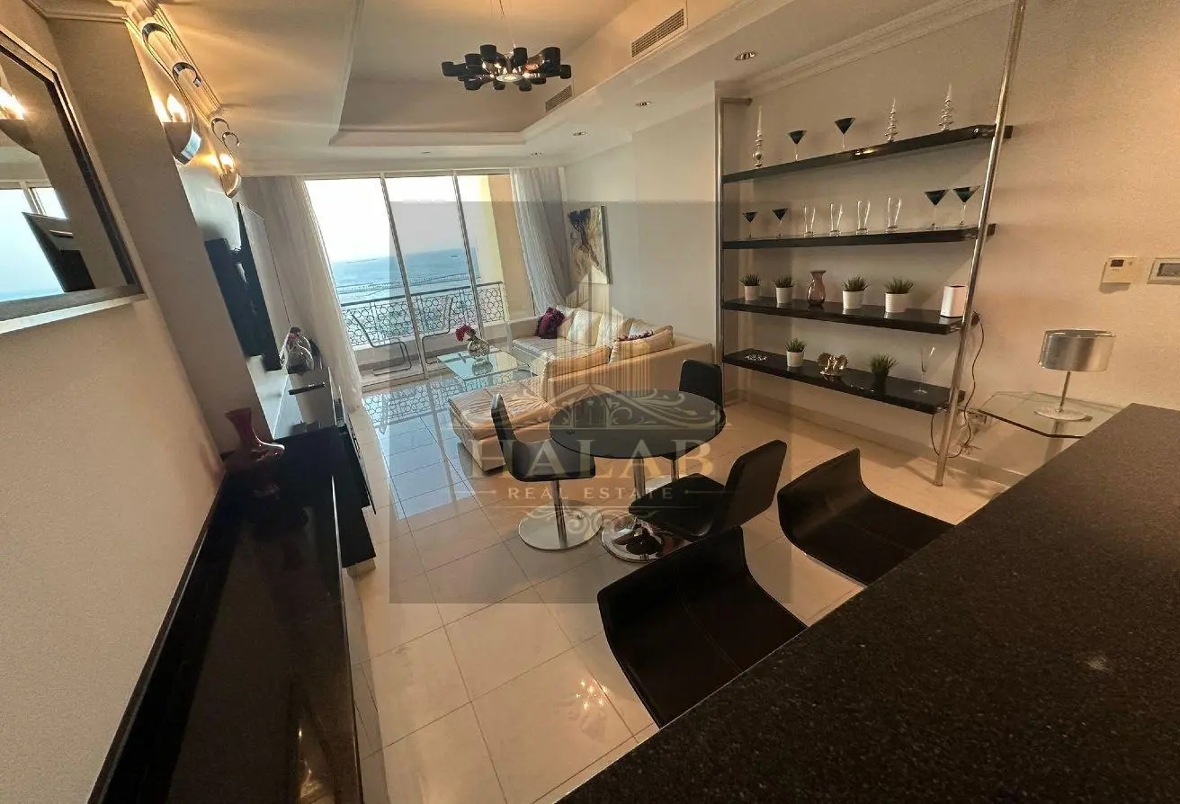Sea View Luxury Apartment Inclusive Bills