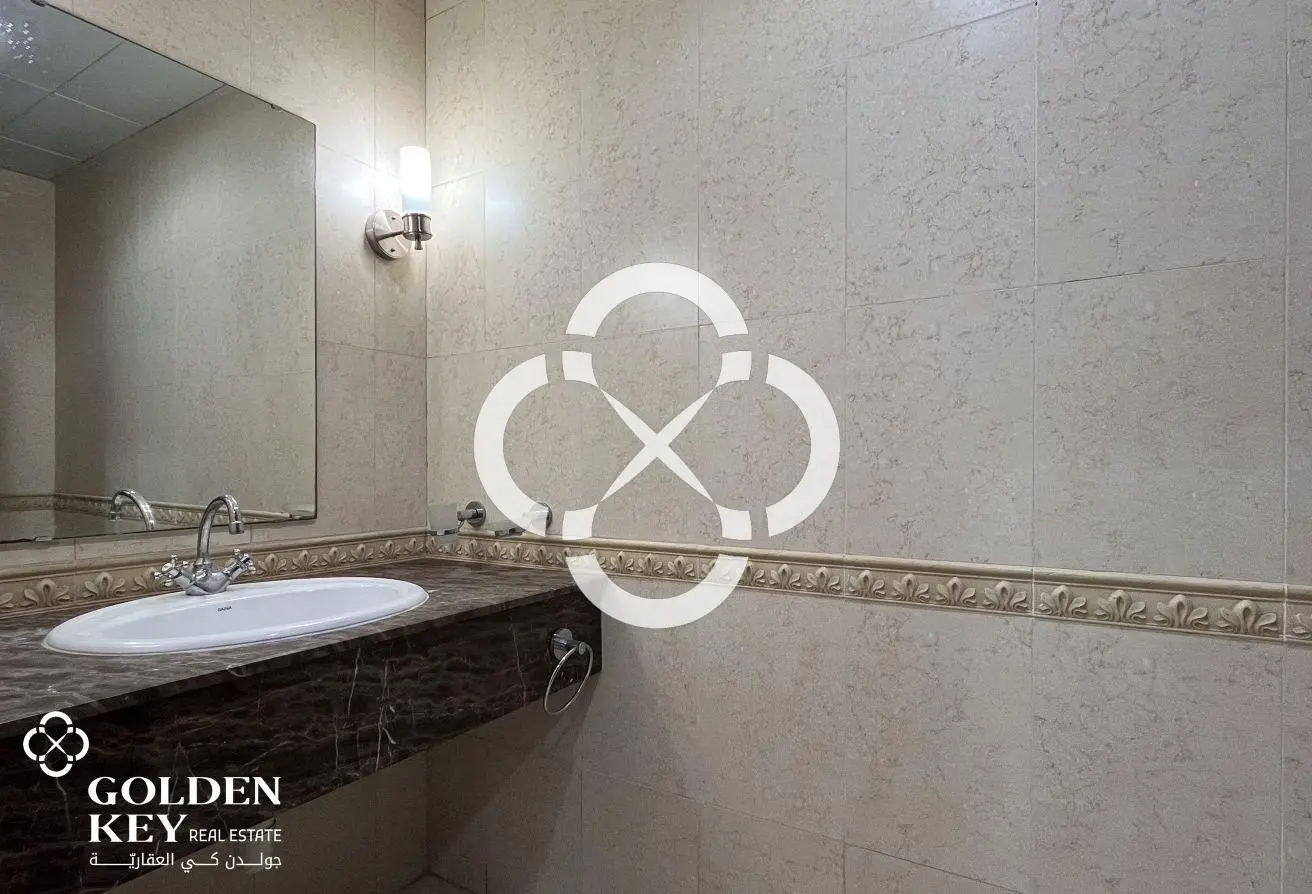 SF - 3BR+Maid with Sea View in Porto Arabia