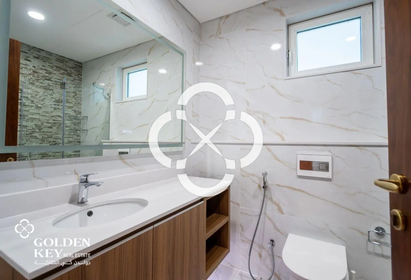 Spacious 6BR Villa | No Commission | Ready to Move