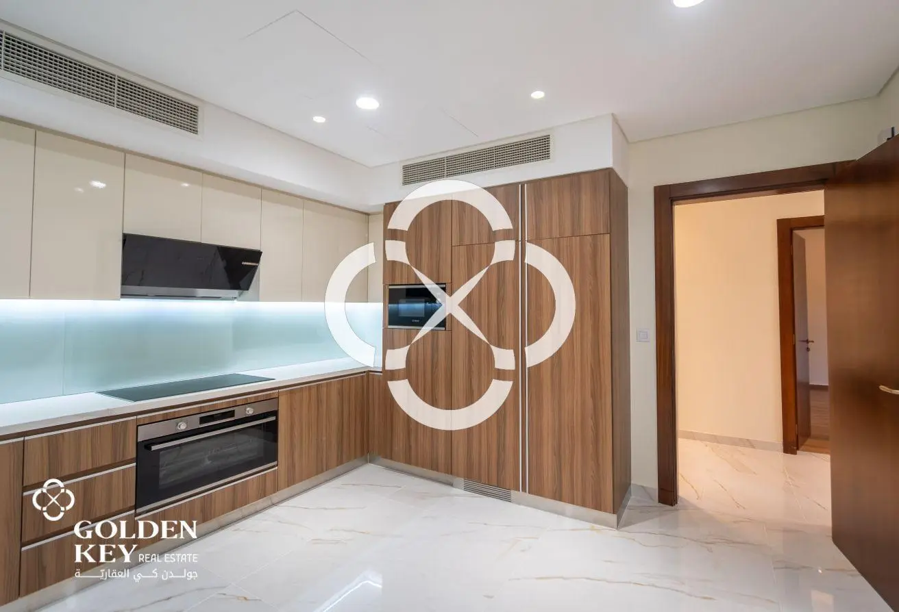 Spacious 6BR Villa | No Commission | Ready to Move