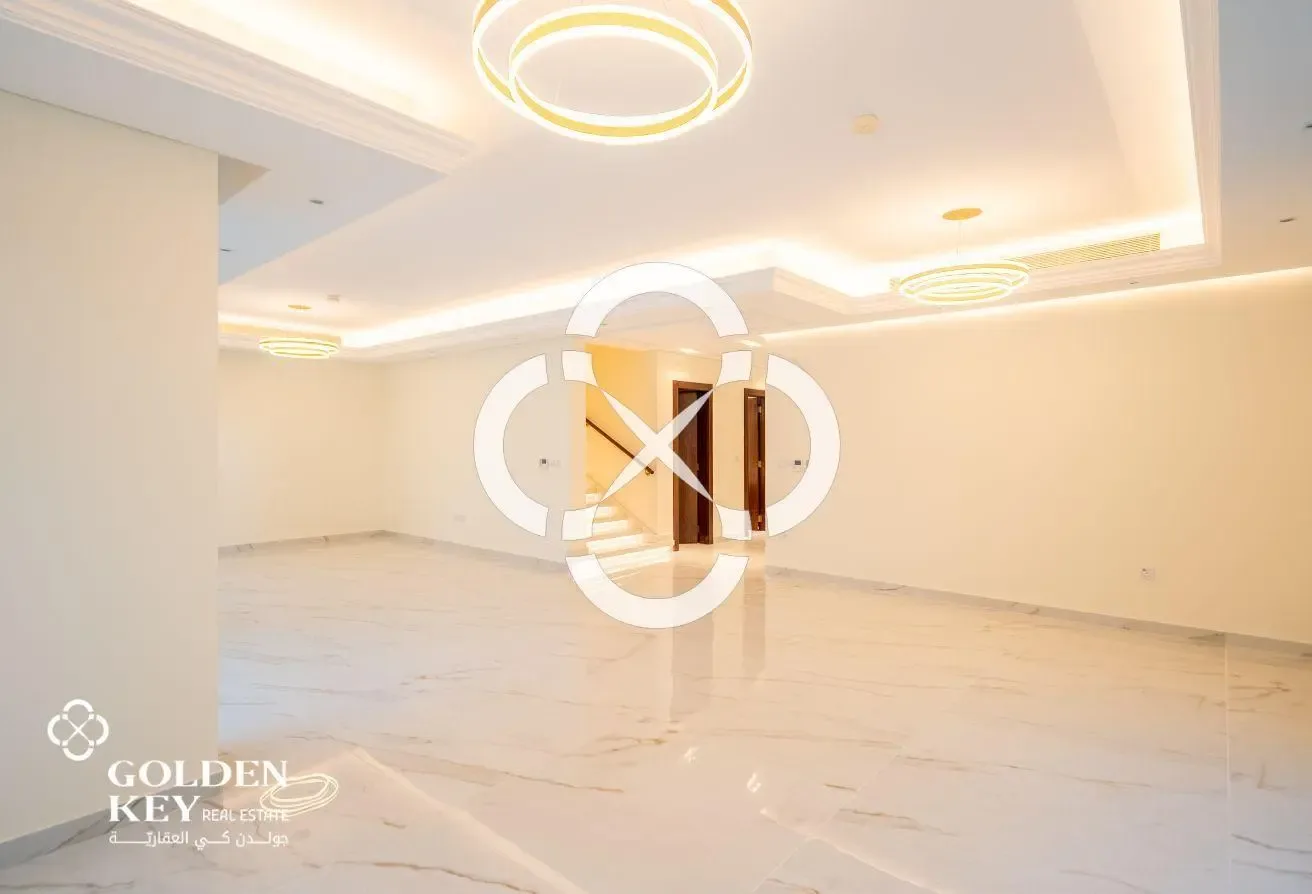 Spacious 6BR Villa | No Commission | Ready to Move