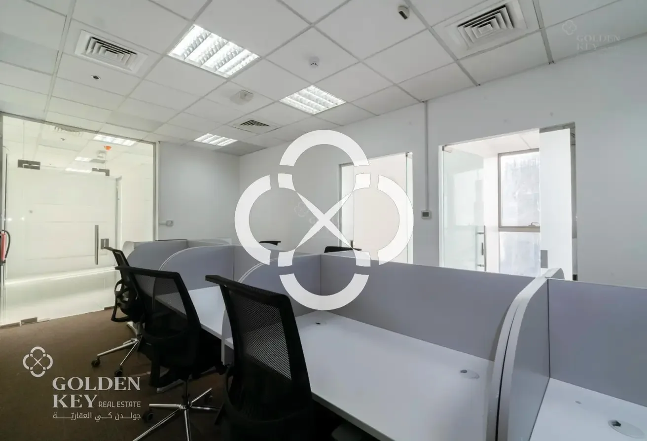 Service Charge Included | High Floor | 212sqm - view 3