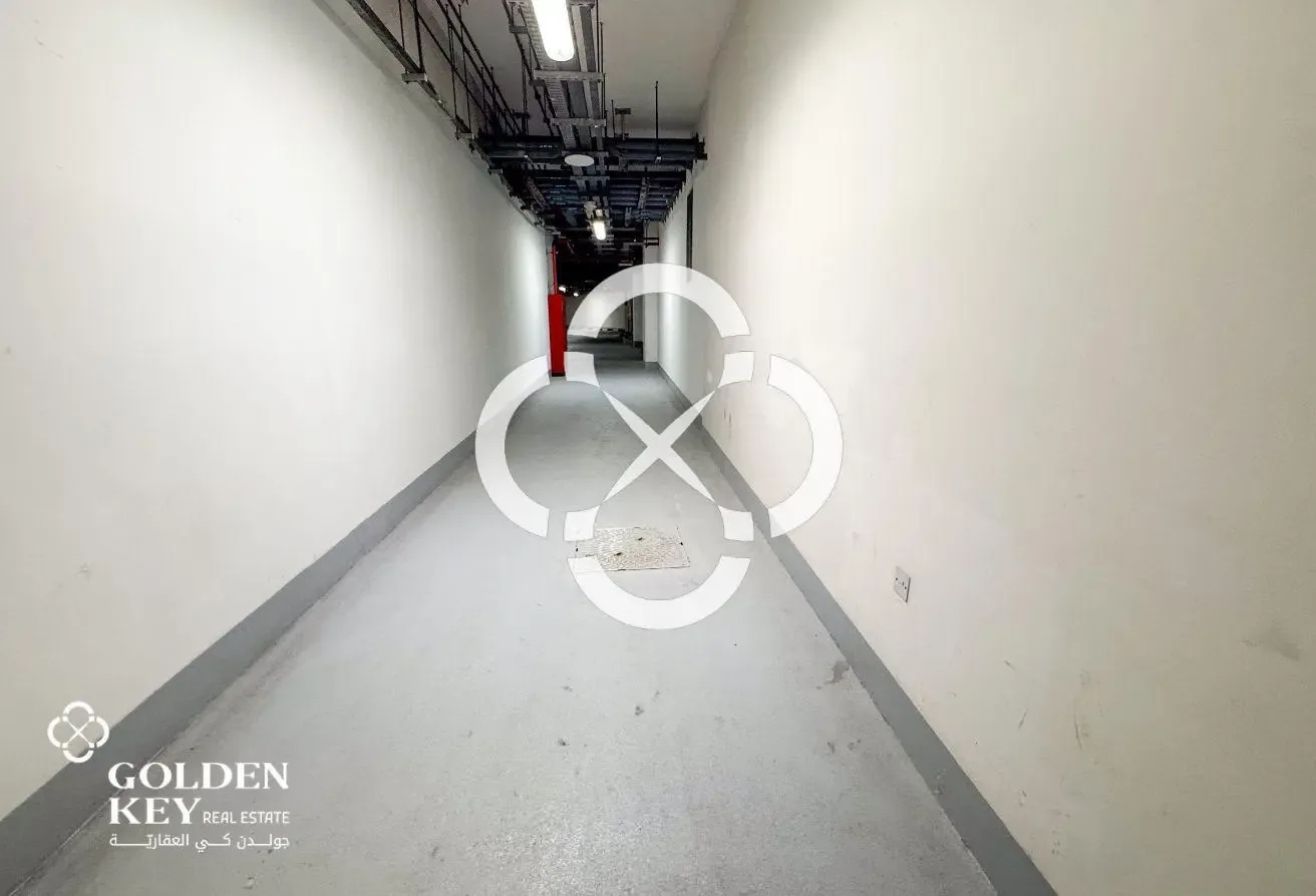 Ready Warehouse with AC for Rent | West Bay