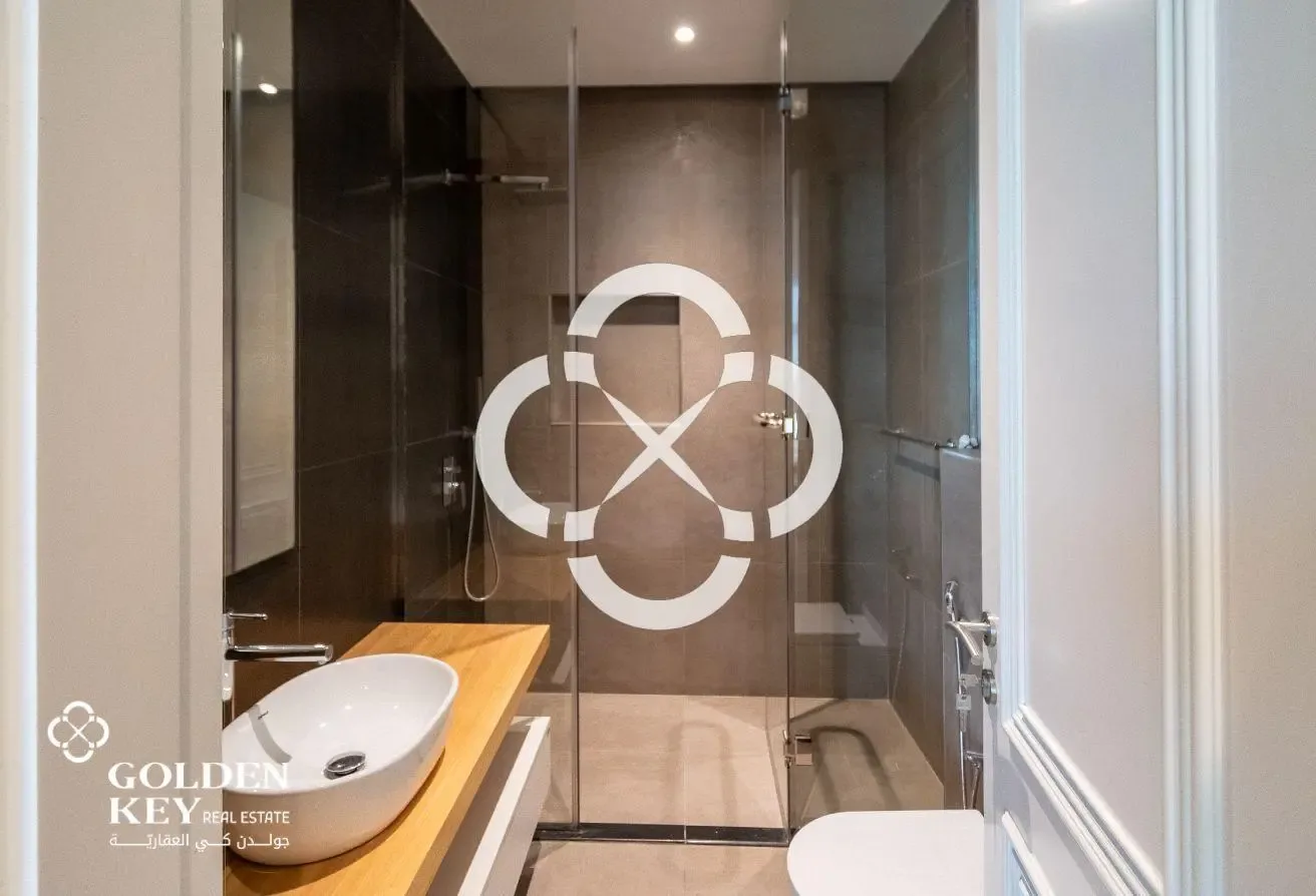 2 BR+Maid's | Bills Included | Floresta Gardens