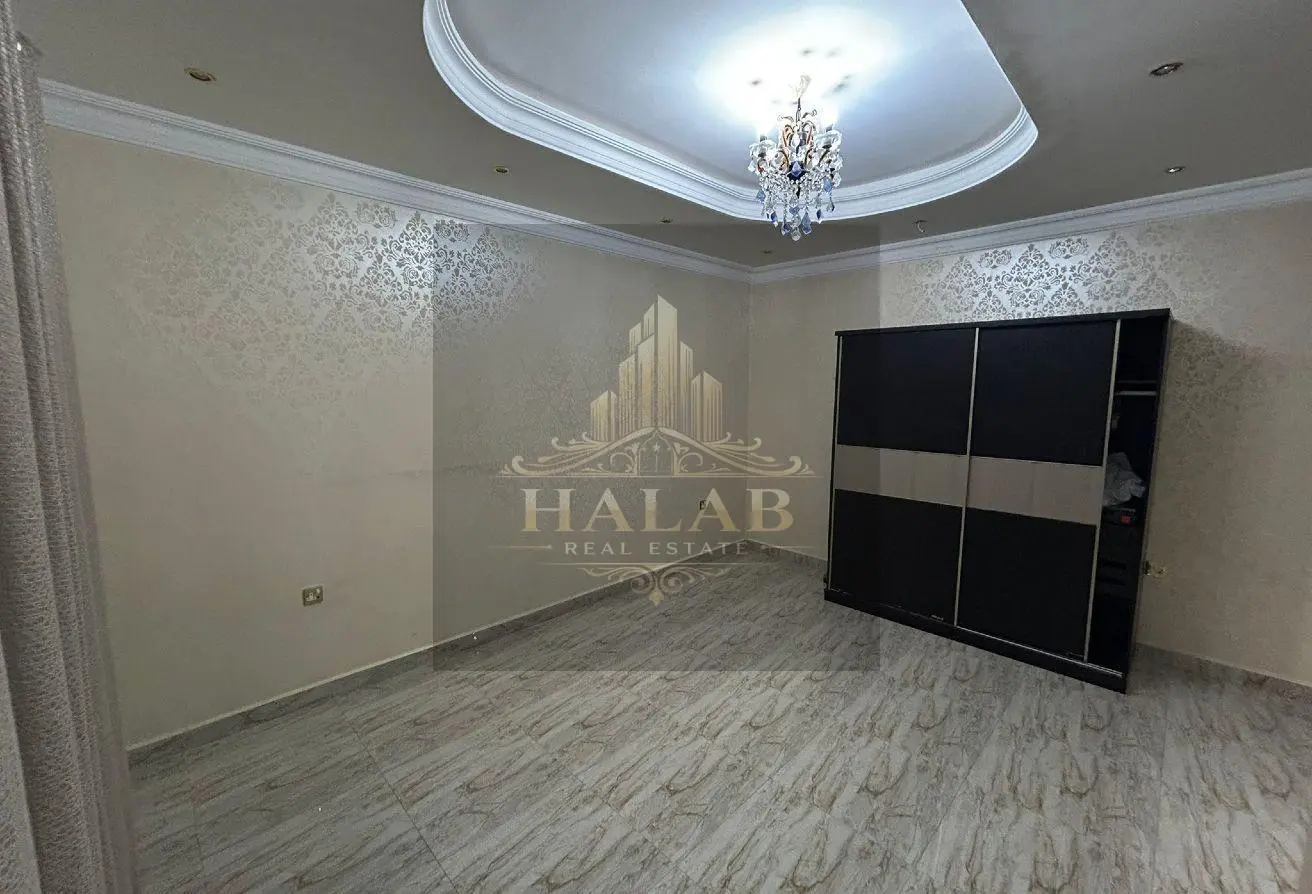 ELEGANT VILLA 6 bedrooms in MUAITHER