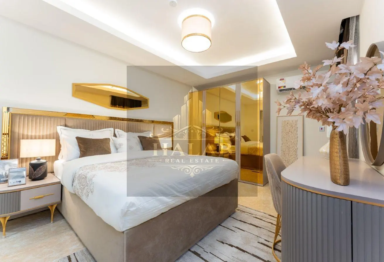 Luxurious, fully furnished villas with high-end f