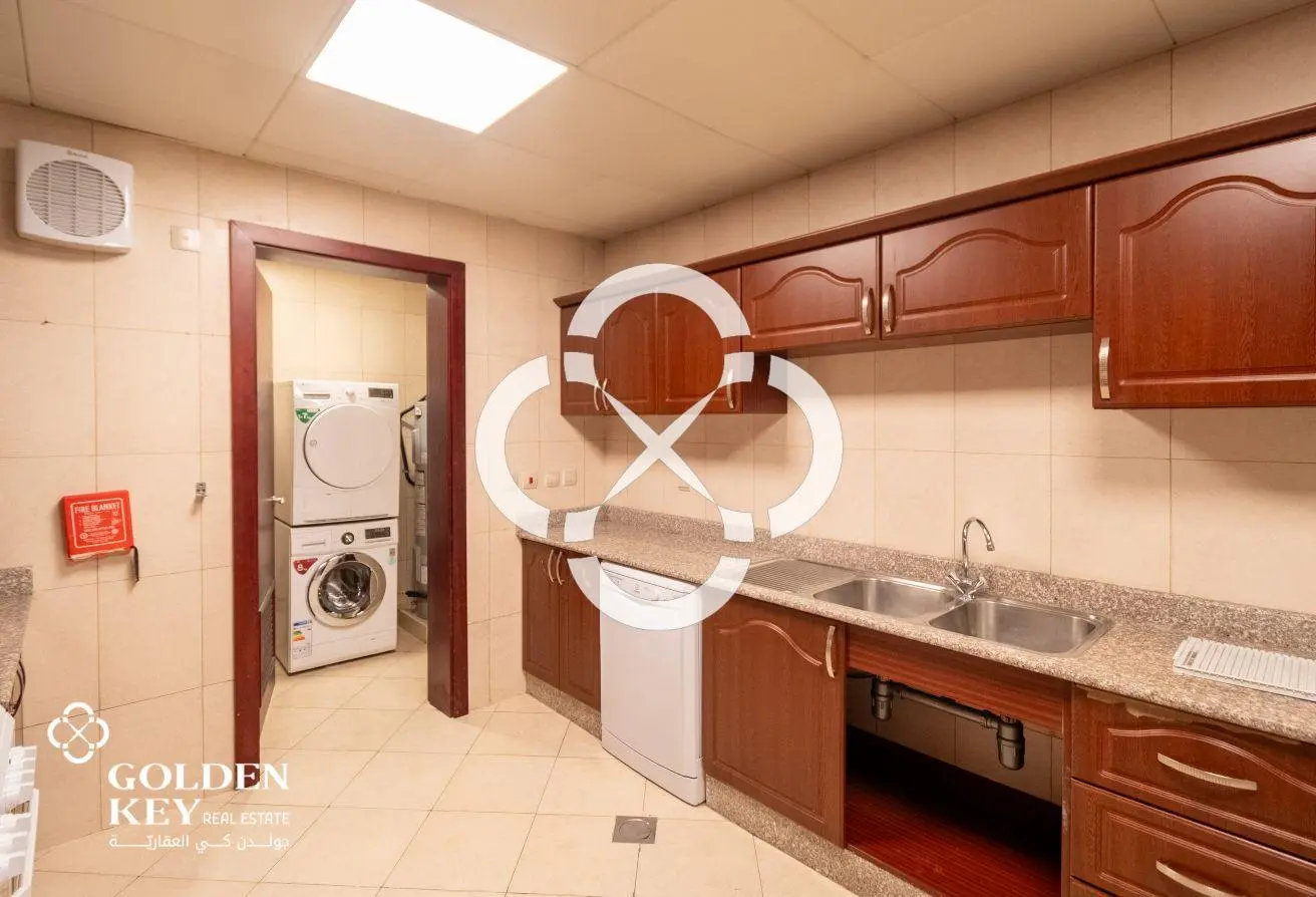 Luxury Residence in Bin Mahmoud | FF - 2 Bedroom