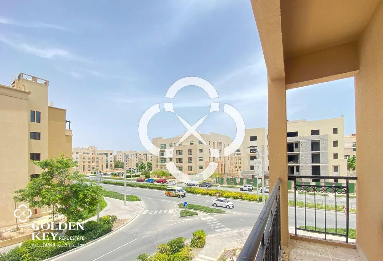 Bills Included | Furnished Studio | Foxhills - view 3