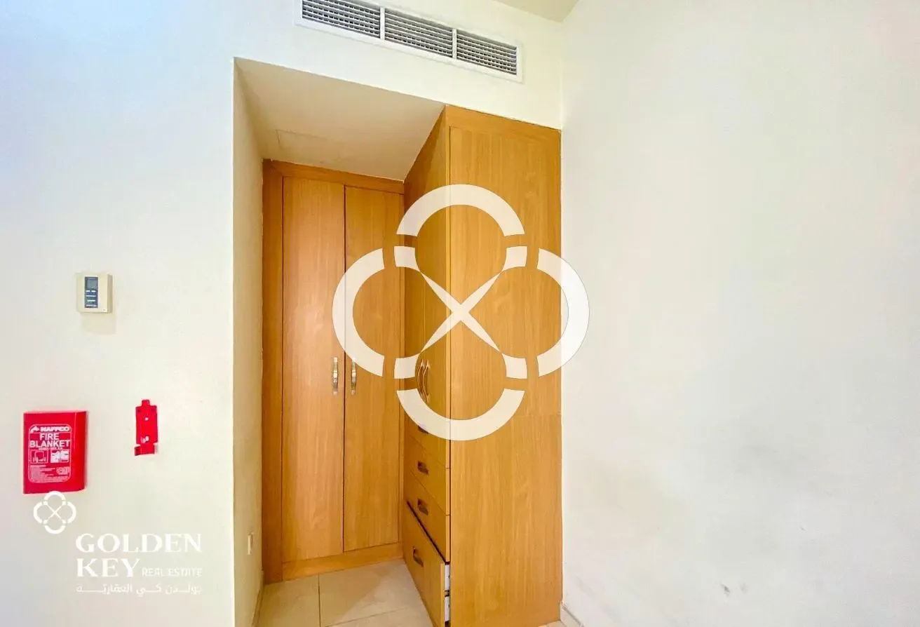 Bills Included | Furnished Studio | Foxhills