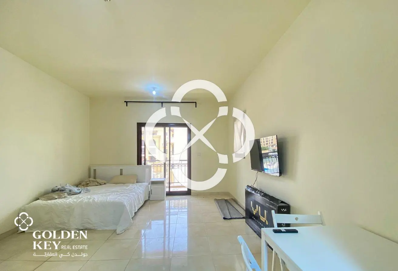 Bills Included | Furnished Studio | Foxhills