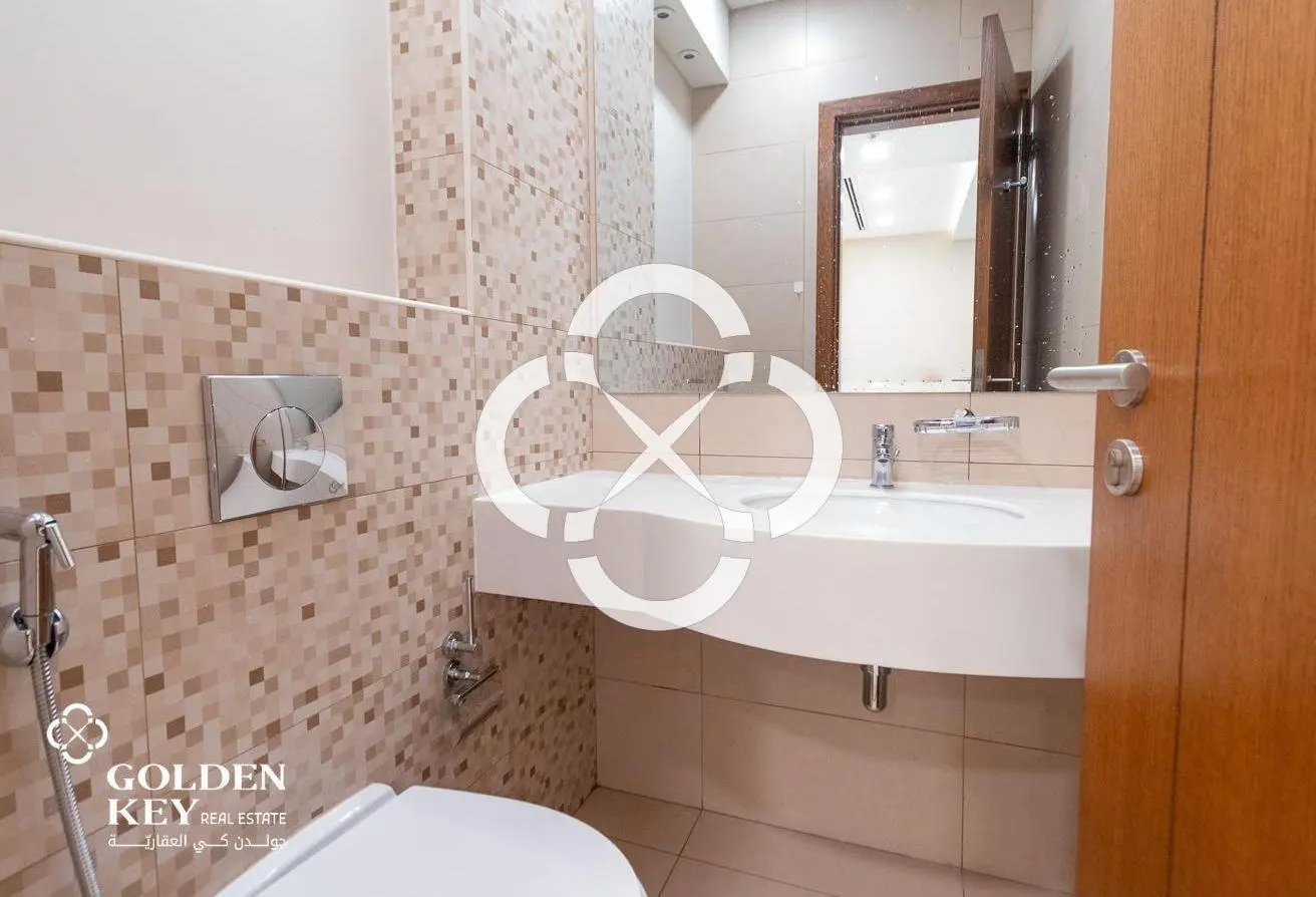 Modern Finishes | 1BR with Balcony | Erkyah city - view 3