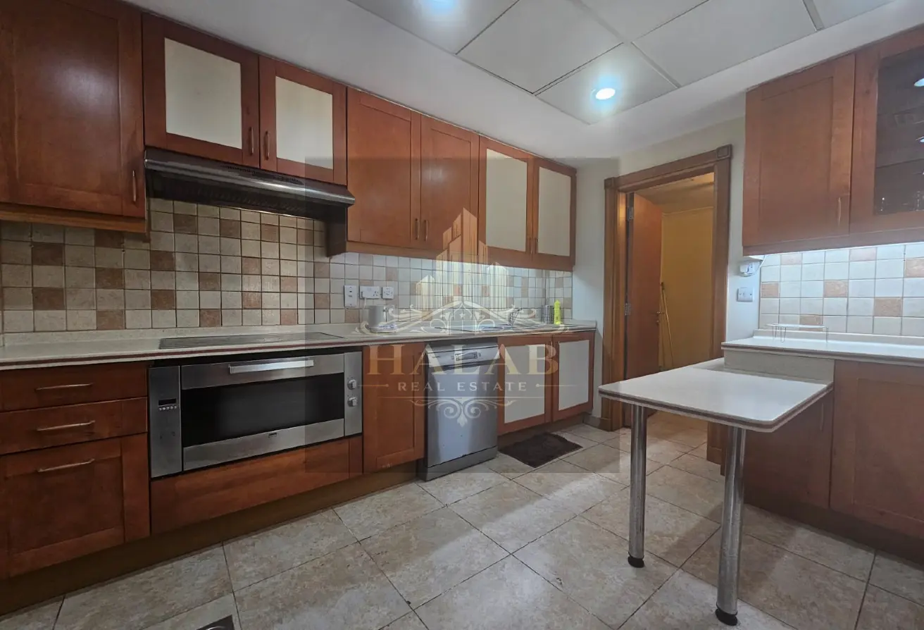 Porto Arabia 3 bhk plus maid 246 SQMT 15000 QR