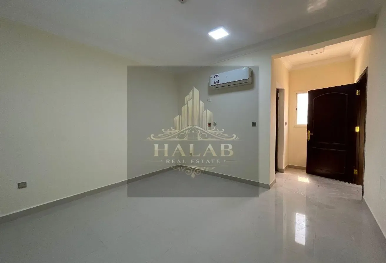 Villas for sale in a compound in Umm Al Amad, near