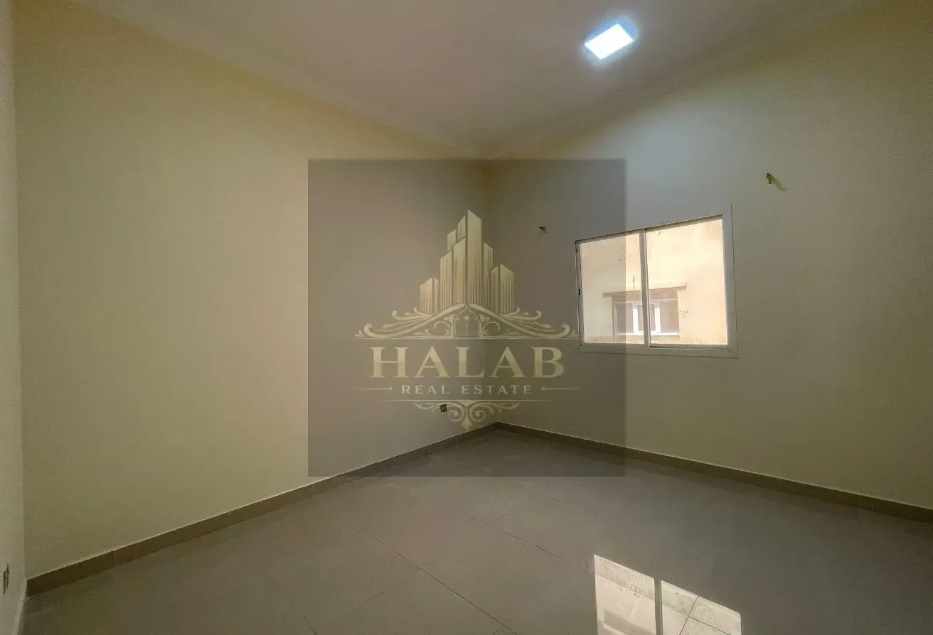 Villas for sale in a compound in Umm Al Amad, near