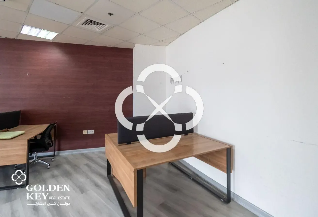 Executive Office Space in West Bay | High Floor