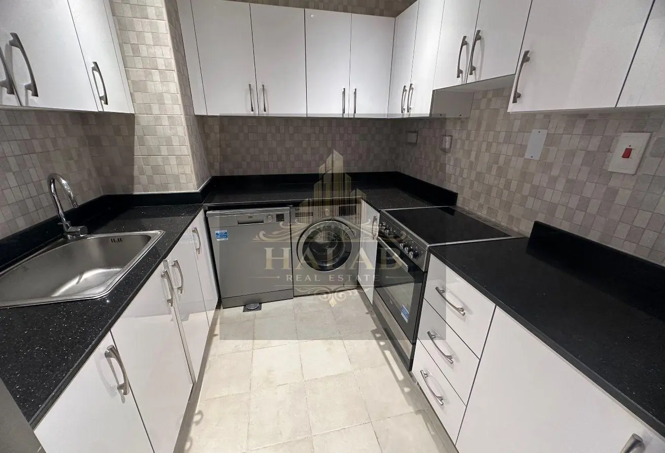 SPACIOUS 2-BEDROOM APARTMENT | FULLY FURNISHED | P