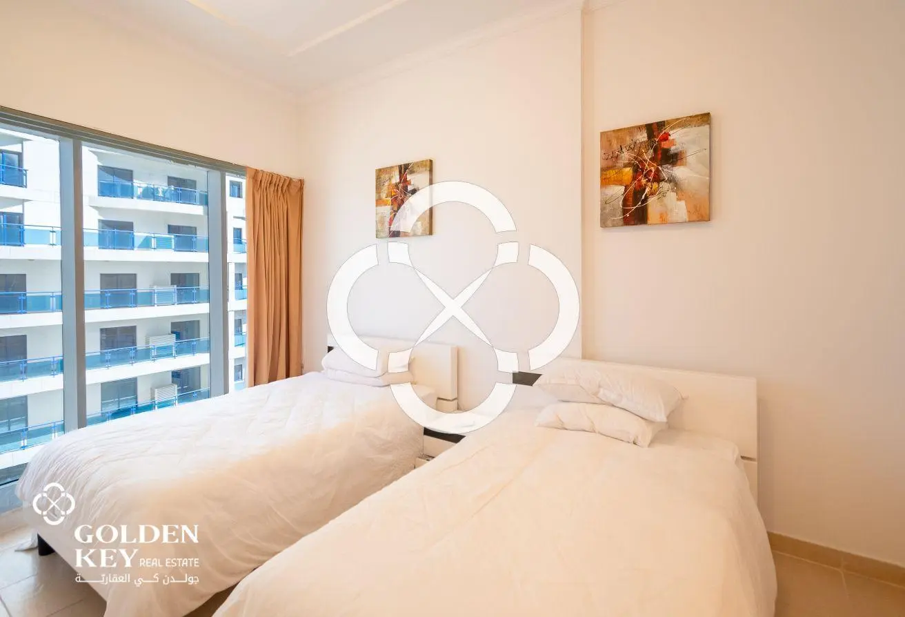 Stunning 2 Bedroom in West Bay |Cooling Included