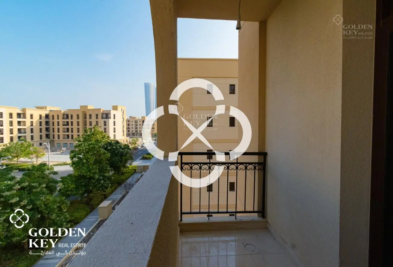 Move-in Ready | FF - 1BR with Balcony | Fox Hills
