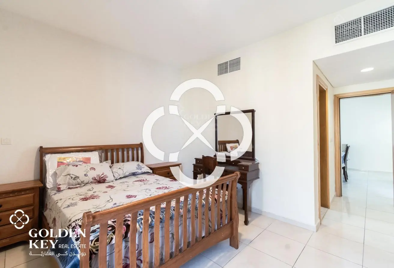 Move-in Ready | FF - 1BR with Balcony | Fox Hills