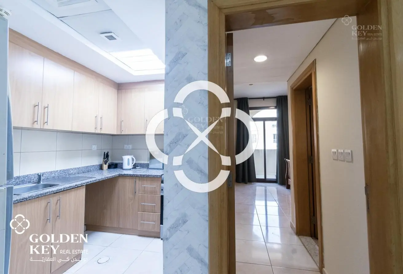 Move-in Ready | FF - 1BR with Balcony | Fox Hills