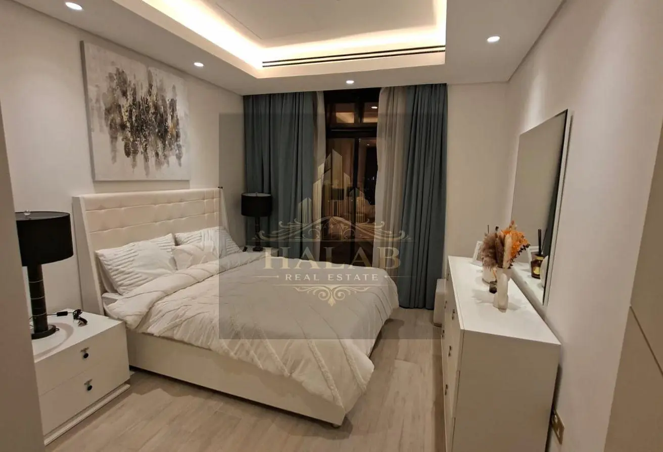 CHAIRMENT 3 Bedrooms FF INCLUDED BILLS in LUSAIL