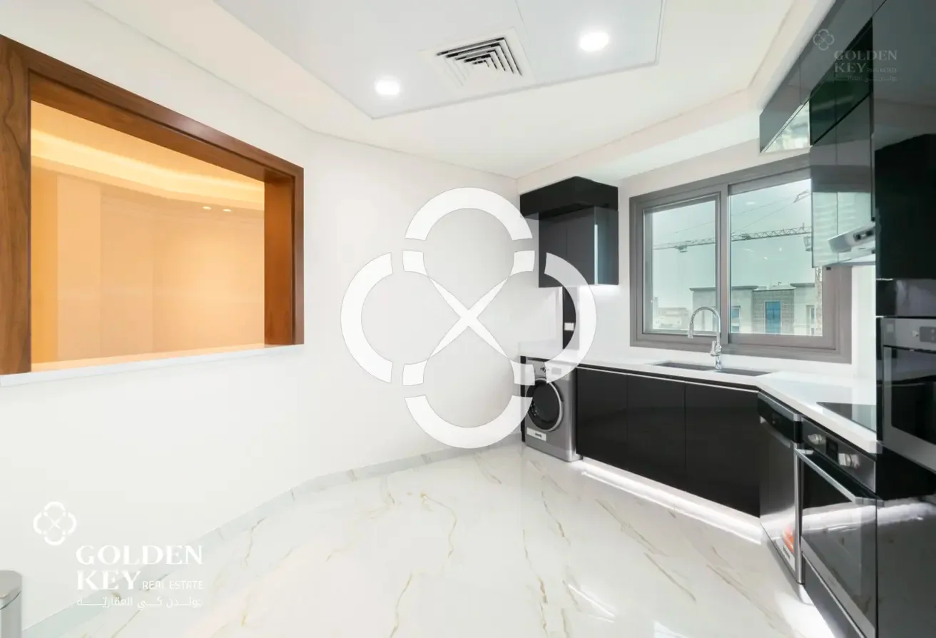 Luxury Tower | Furnished 2BR | Modern Amenities