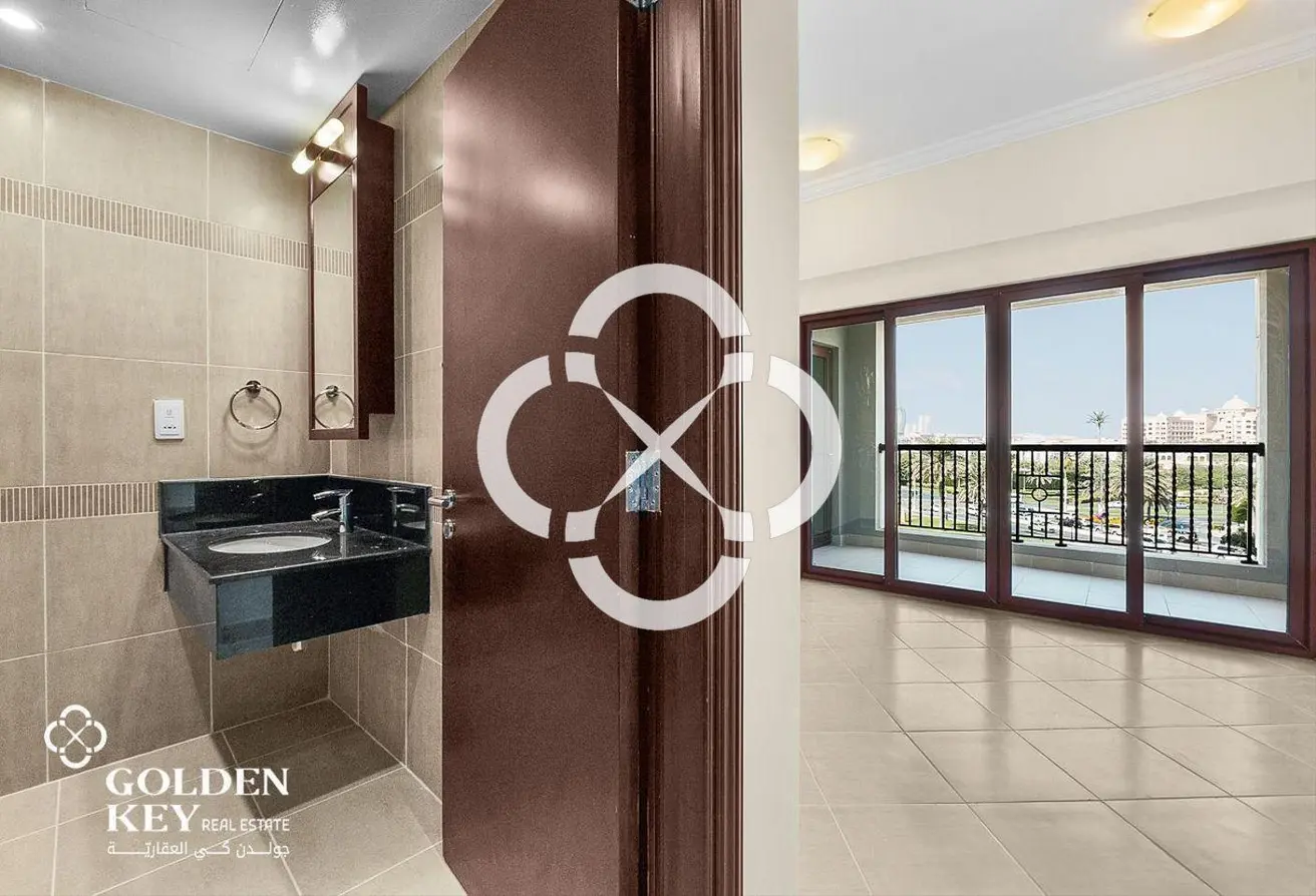 NO COMMISSION | Luxury 2 Bedroom |Cooling Included