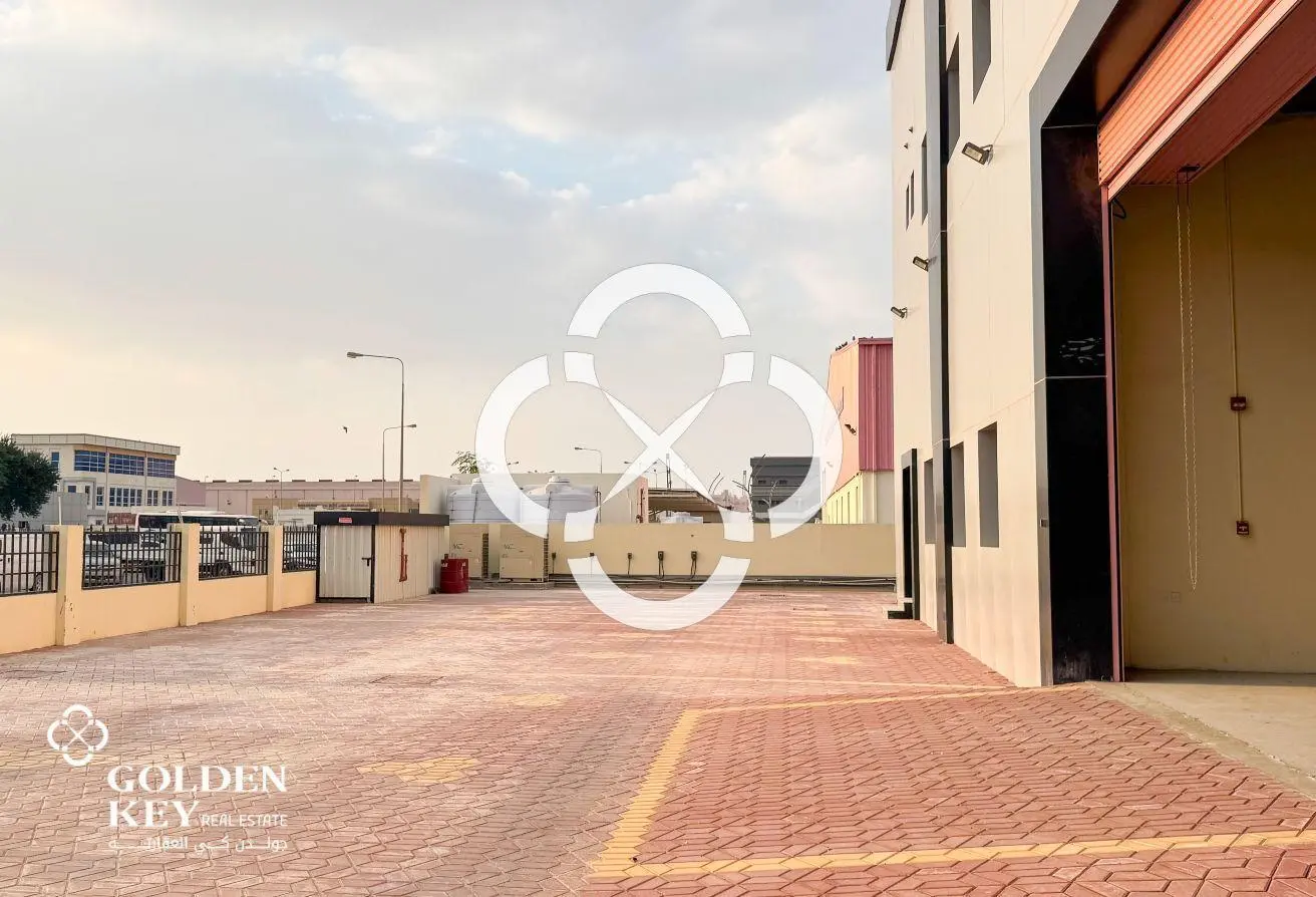 Factory for Immediate Operation – Energy Street