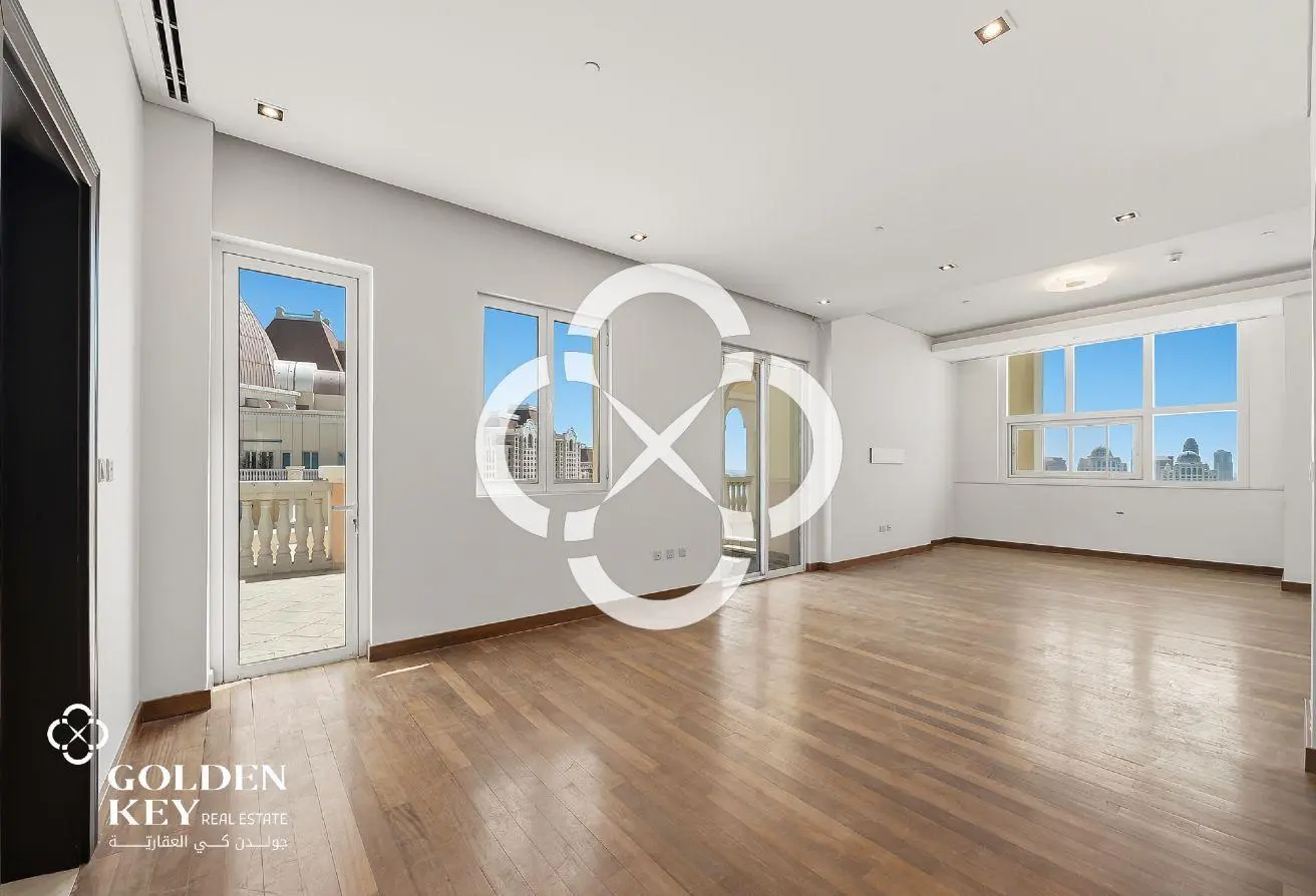 Stunning 4BR Duplex+Terrace | Bills Included