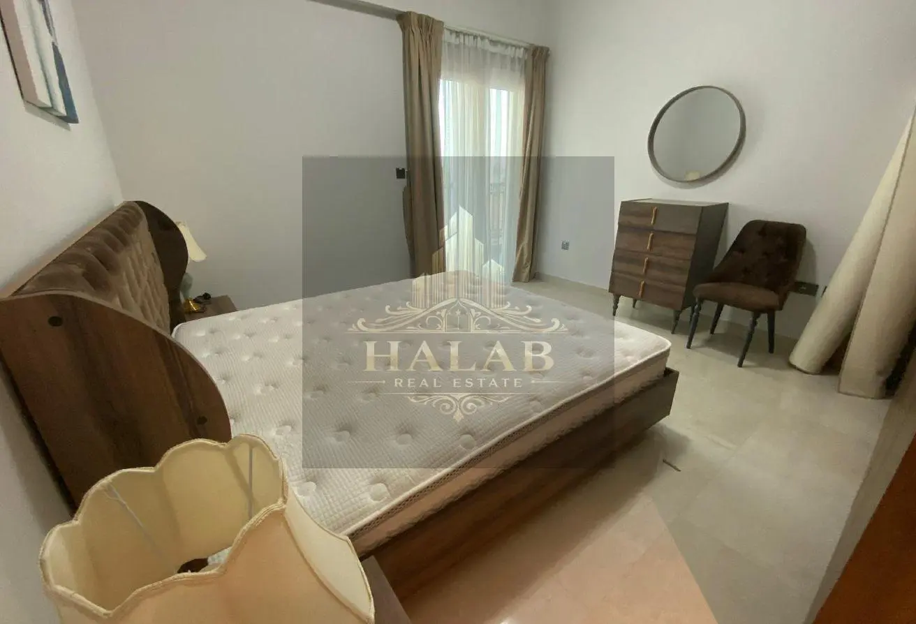Luxury 2 Master Bedroom Furnished Apartment Bill