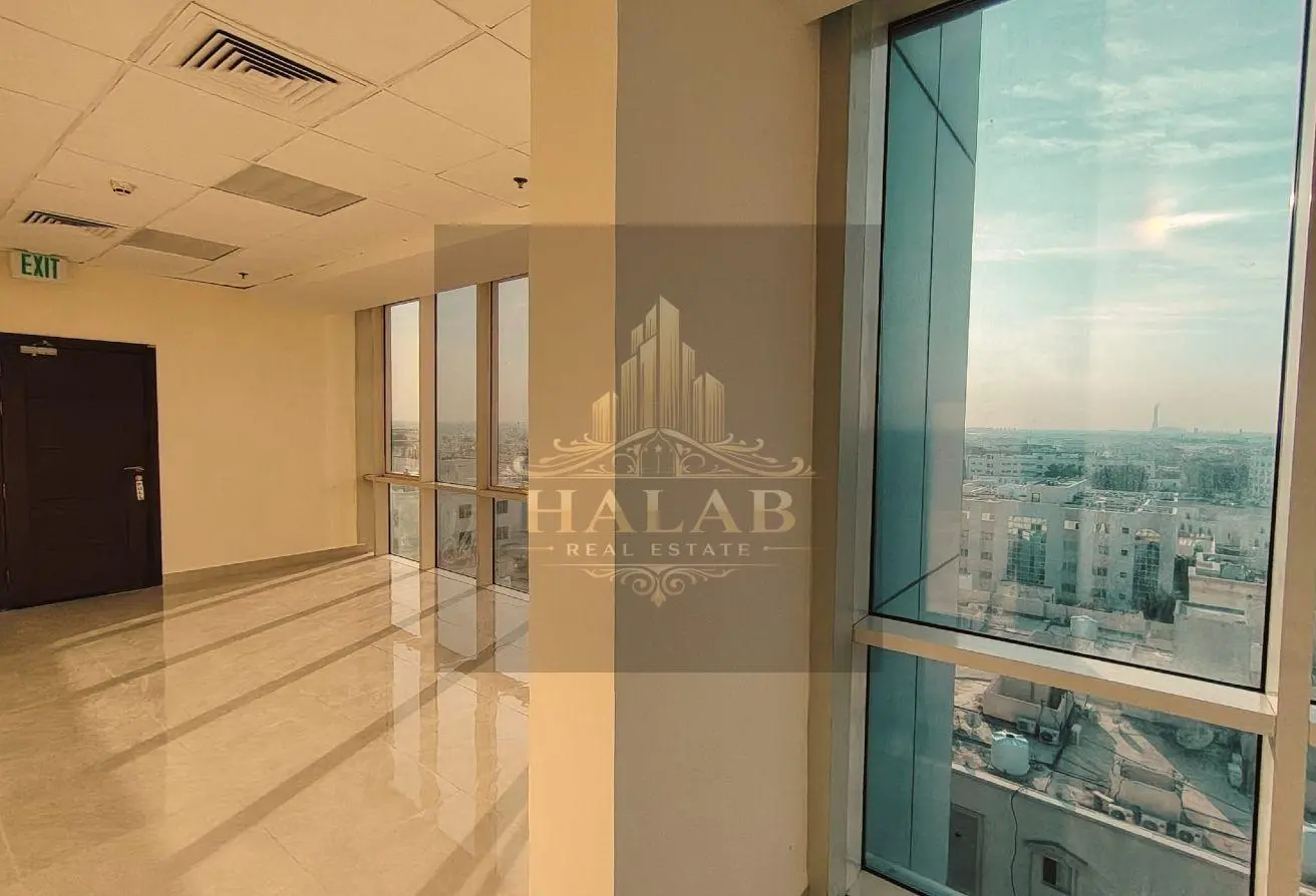 Fitted Office 30 SQM | Parking | Muntazah