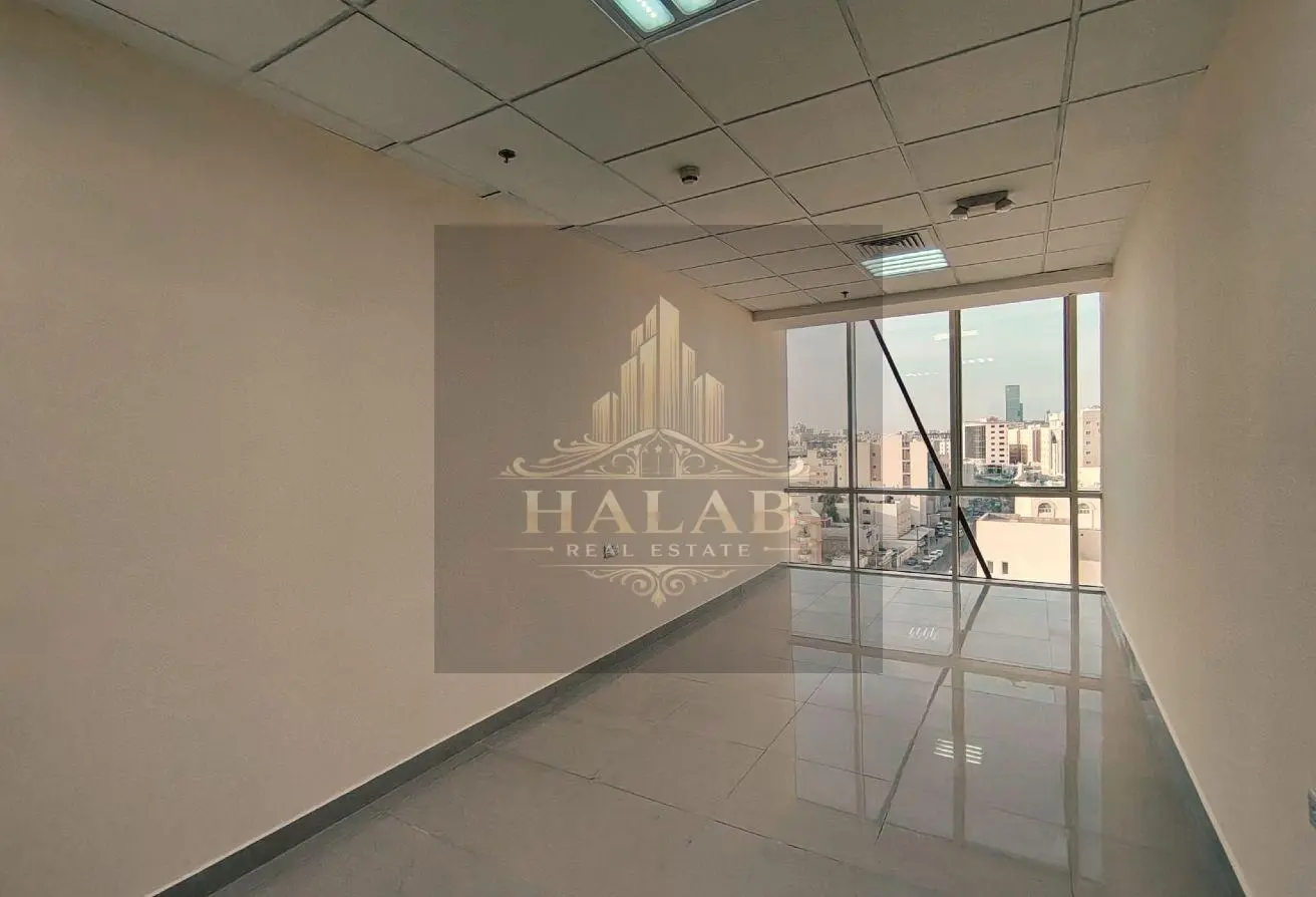 Fitted Office 30 SQM | Parking | Muntazah
