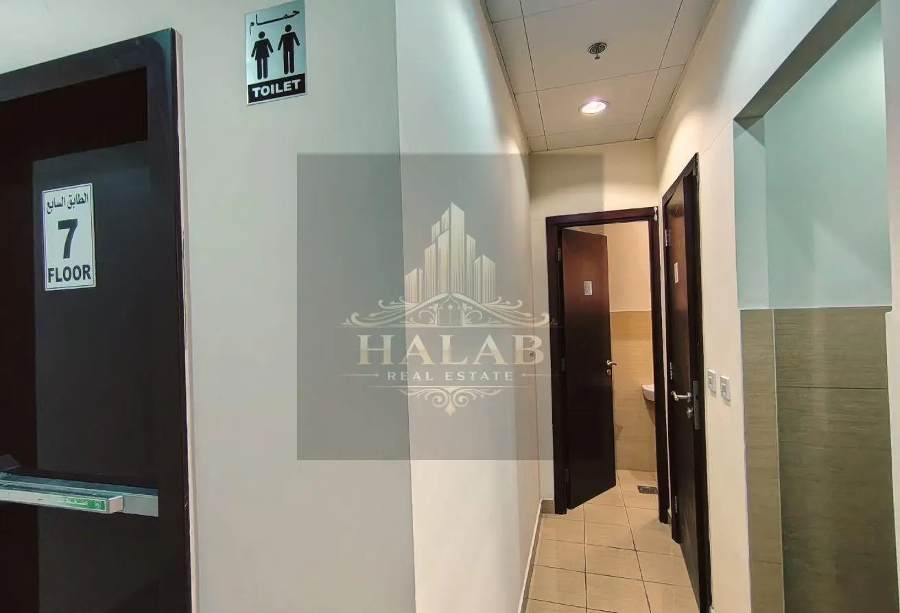 Fitted Office 30 SQM | Parking | Muntazah