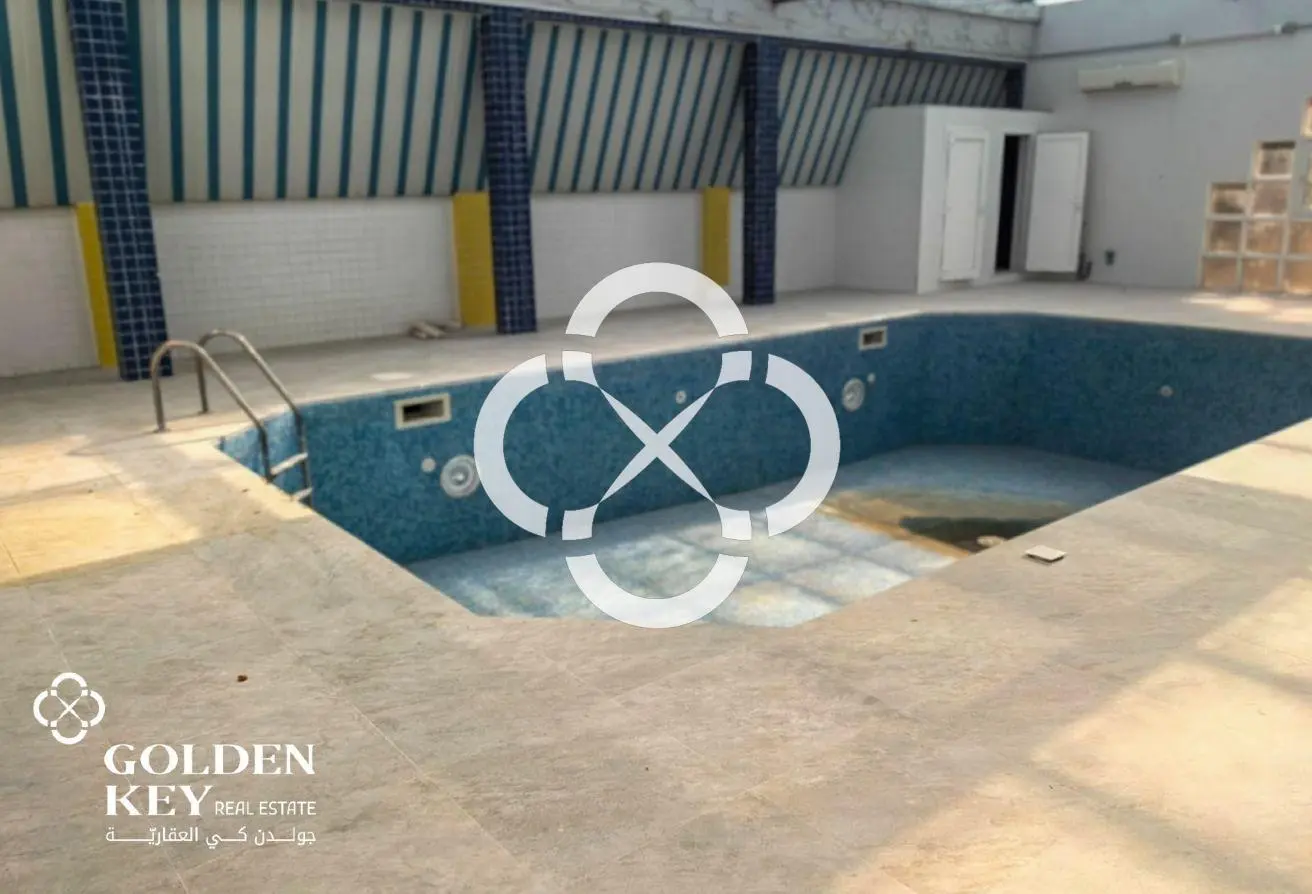 4 Master Bedroom w/ Private Pool | Al Dafna