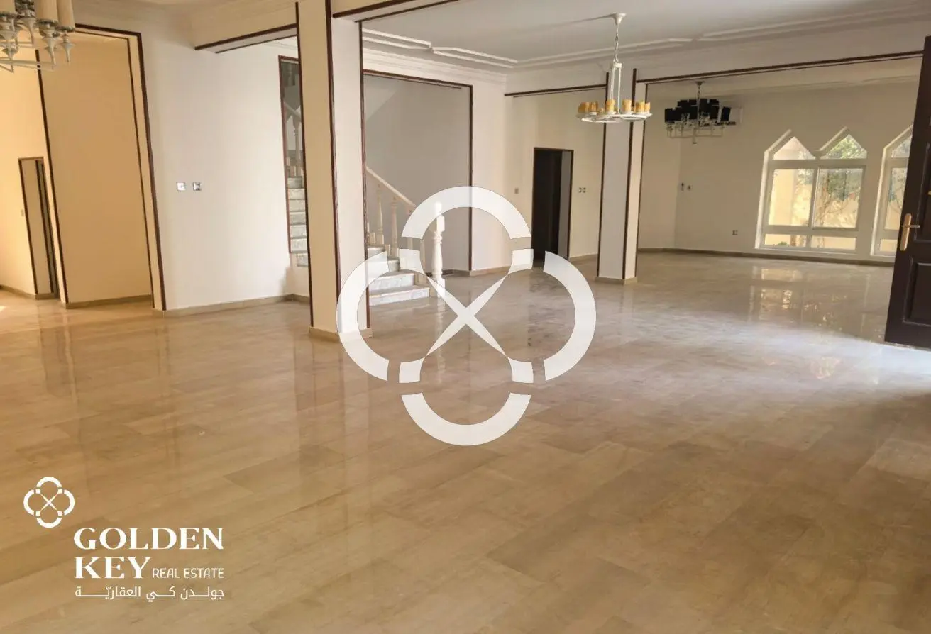 4 Master Bedroom w/ Private Pool | Al Dafna