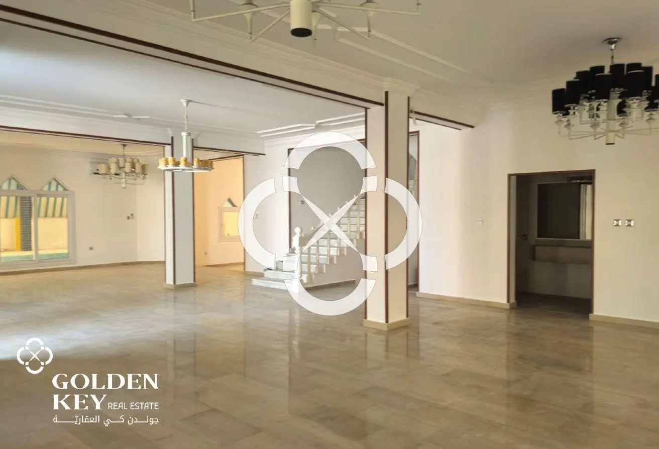 4 Master Bedroom w/ Private Pool | Al Dafna
