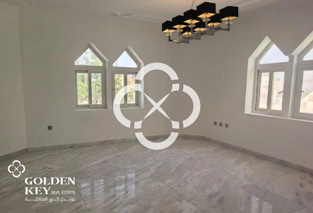 4 Master Bedroom w/ Private Pool | Al Dafna