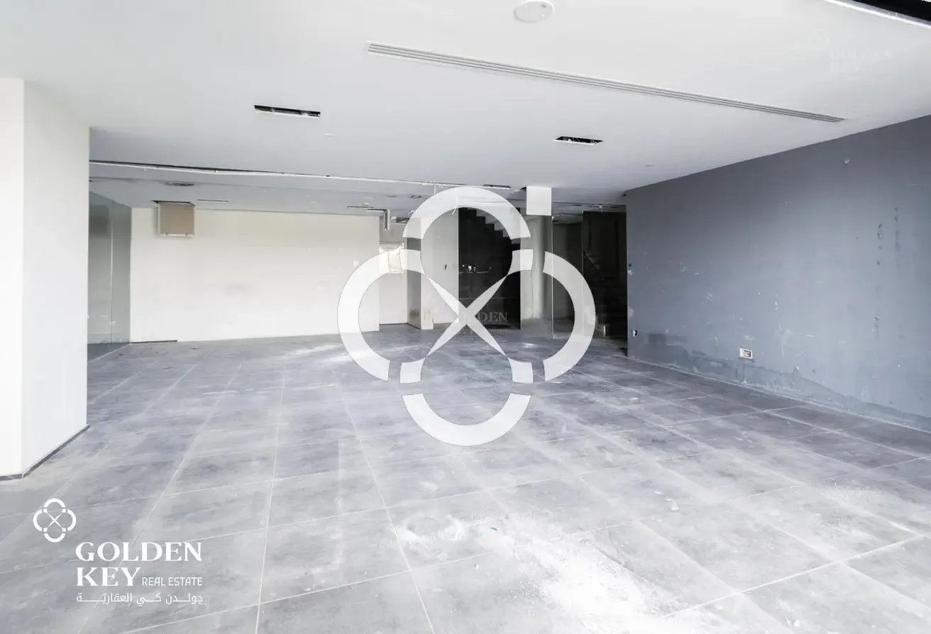 Ground Floor + Mezzanine | Coffee Shop