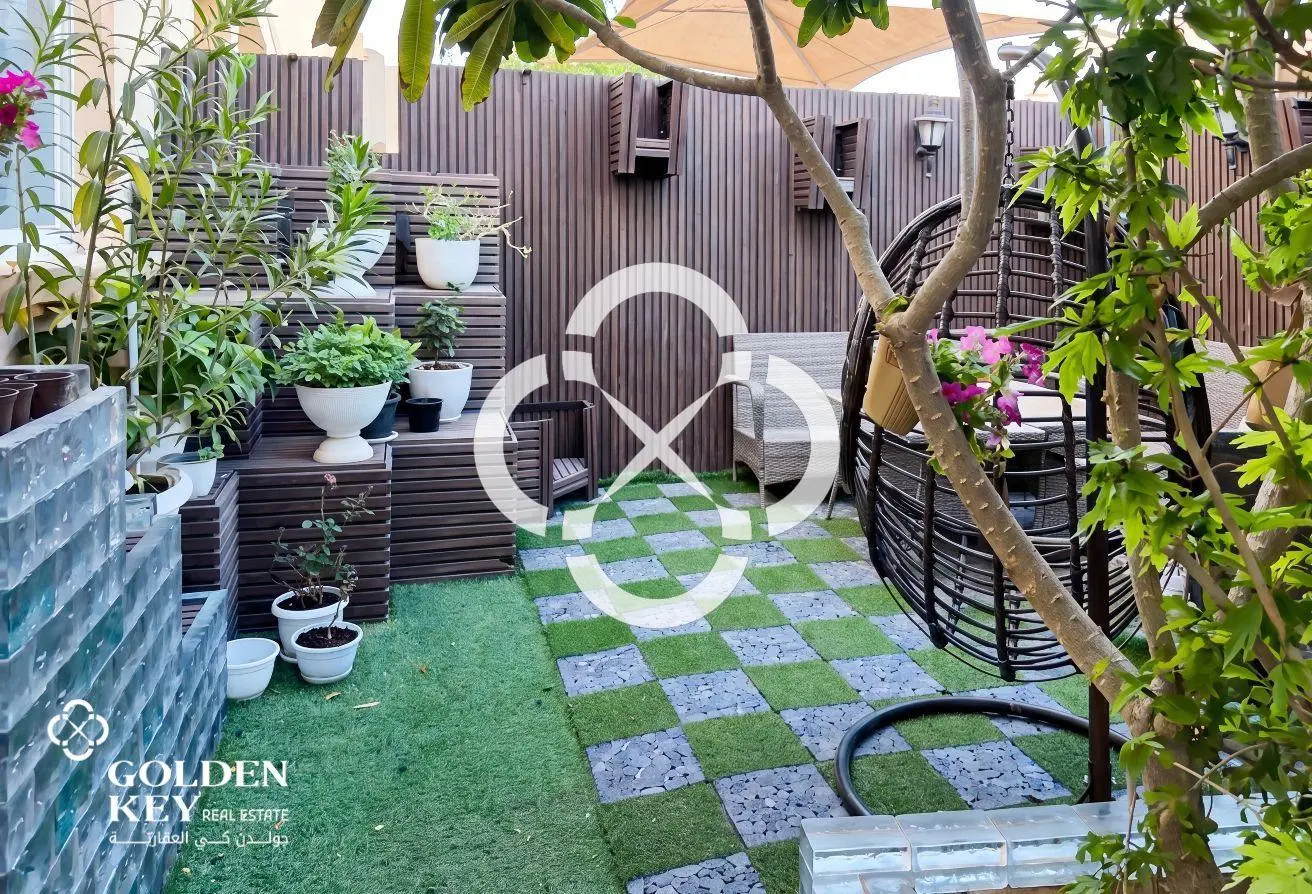 High-ROI Residential Compound with 4 Luxury Villas