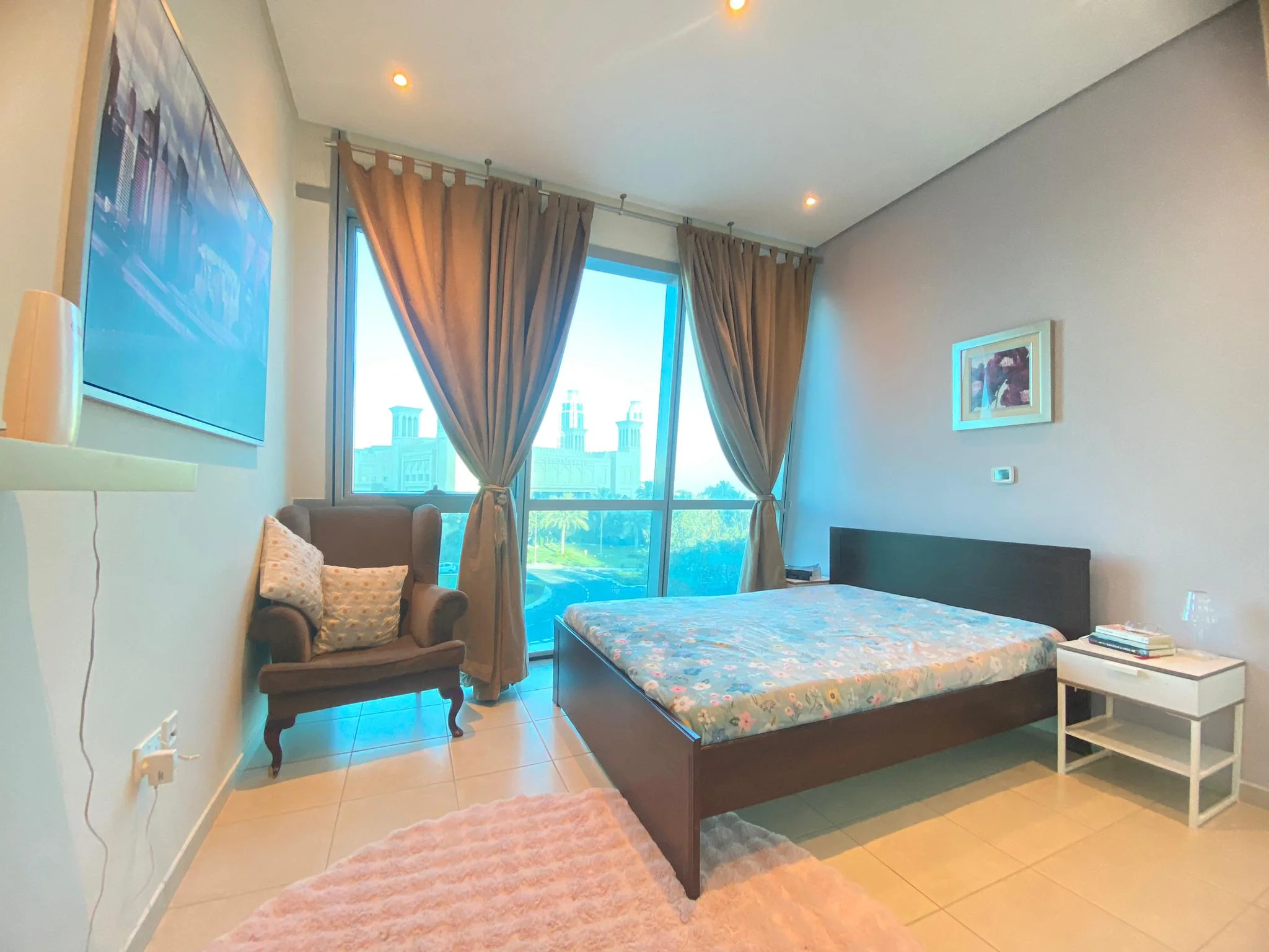 LARGE FURNISHED 3BHK APARTMENT + ALL FACILITIES