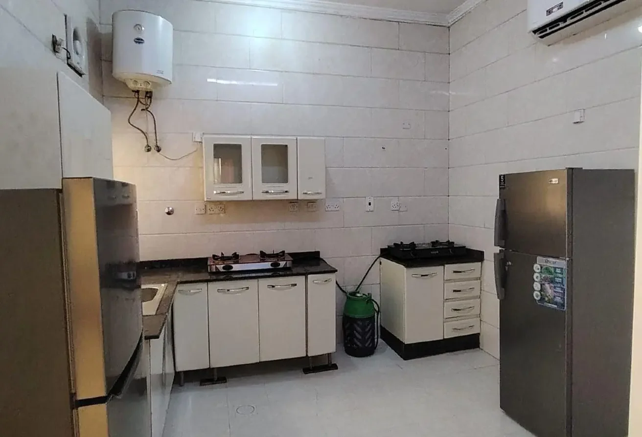 Standalone Villa| 10 Bedrooms| Male Staff| Al Khor
