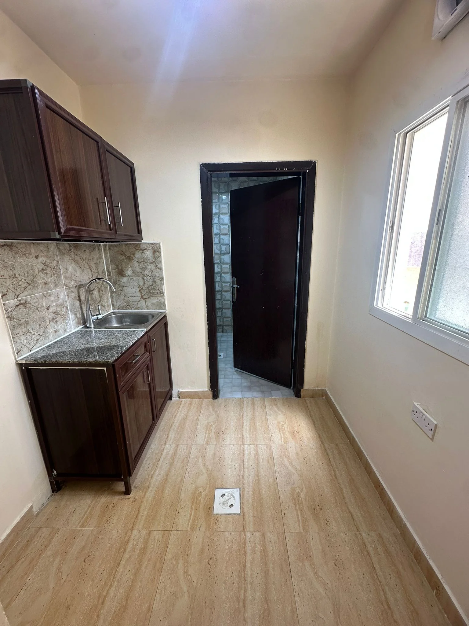 Spacious 1-Bedroom Apartment for Rent in Al Kharaitiyat | 80 sqm