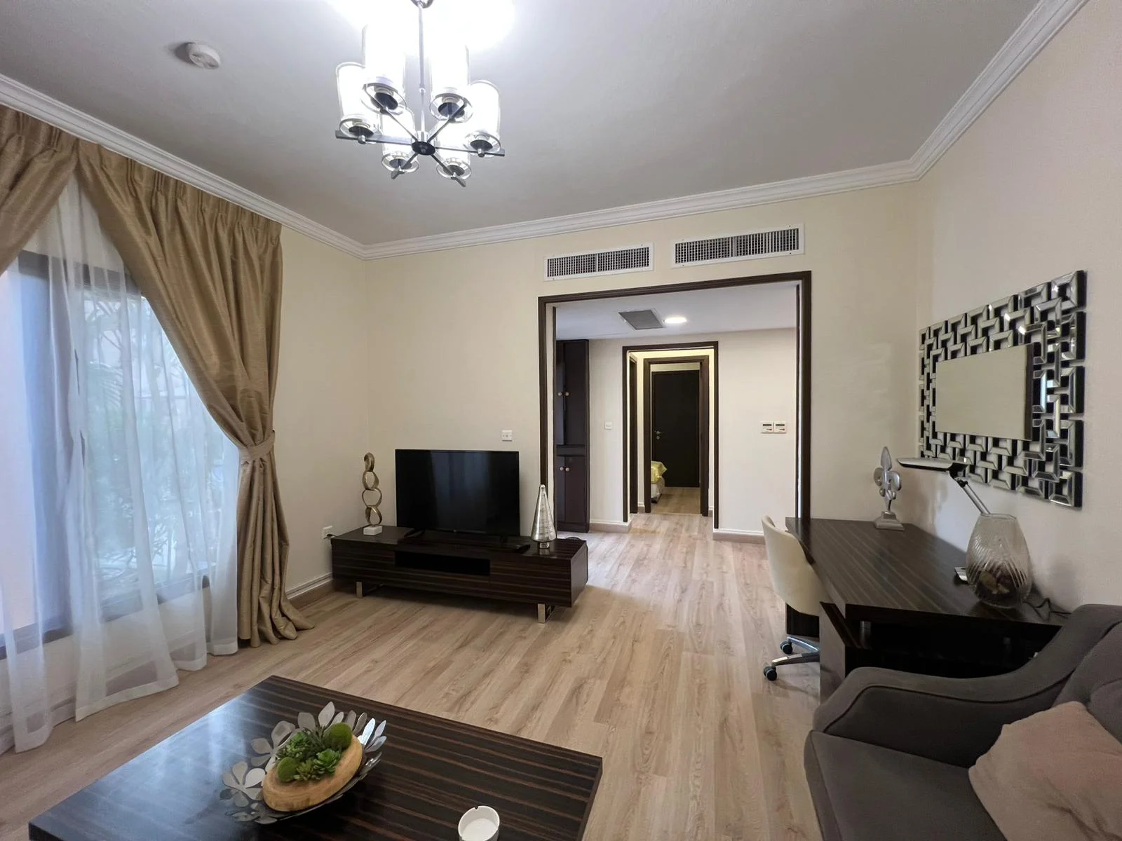 Luxury 4BHK Fully Furnished Villa in a Compound – Ain Khaled