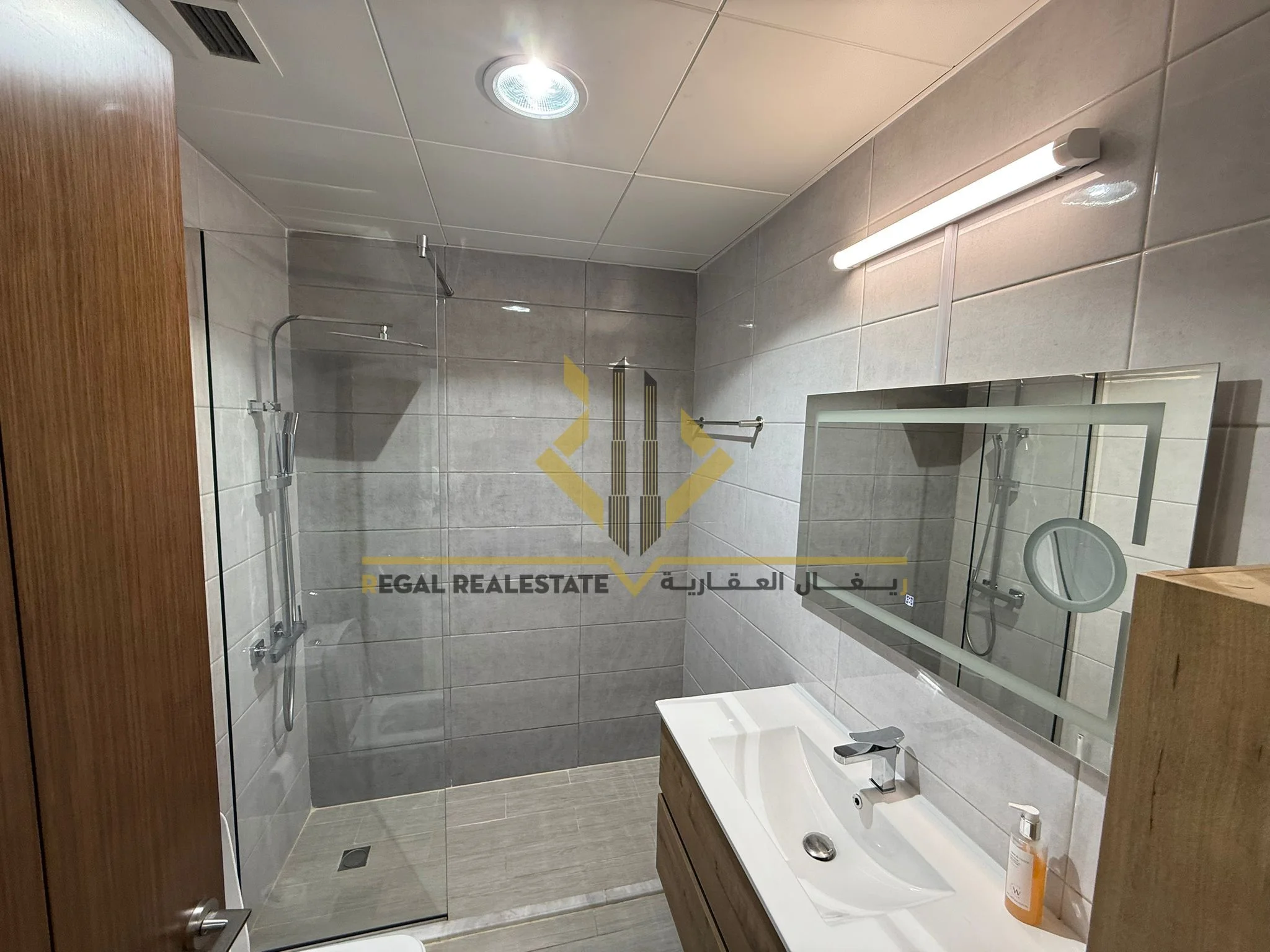 2 Bedrooms Apartment in Lusail Marina – 8,500 QAR Including Bills - view 2