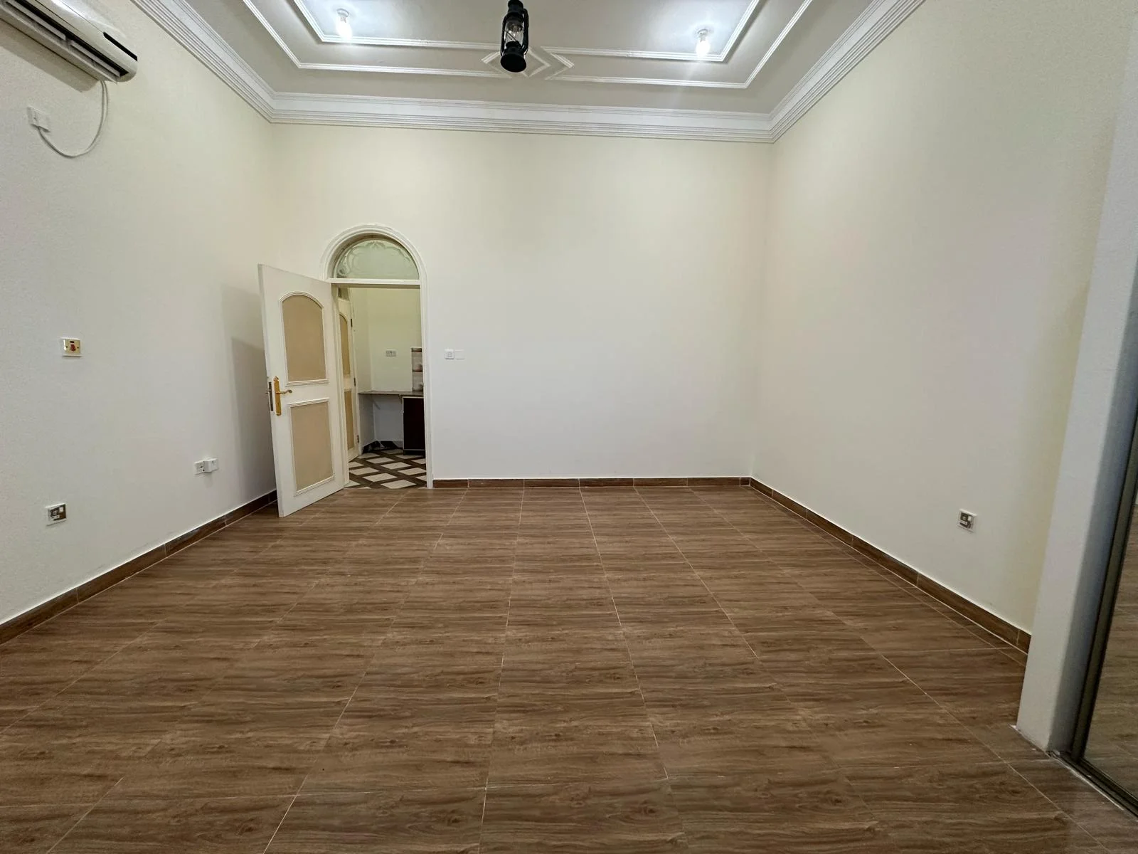 Spacious Unfurnished Apartment in Al Aziziyah | 65 sqm