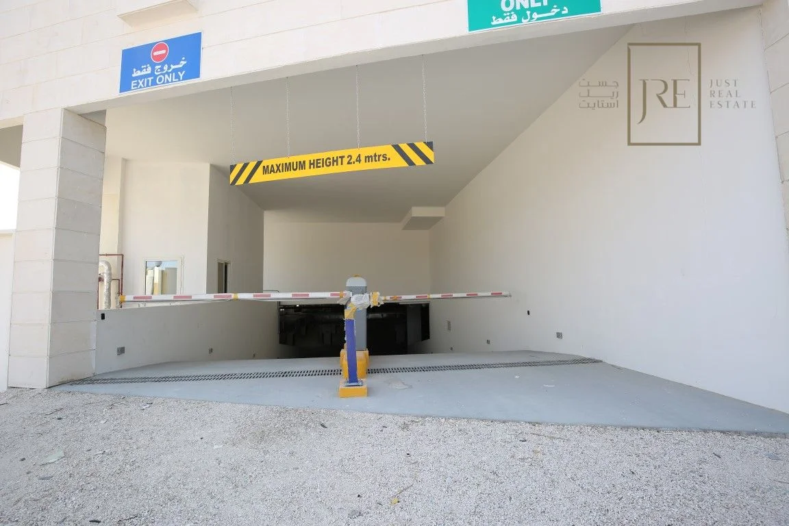 Spacious Office Space for Rent in Al Mamoura Plaza | Prime Location