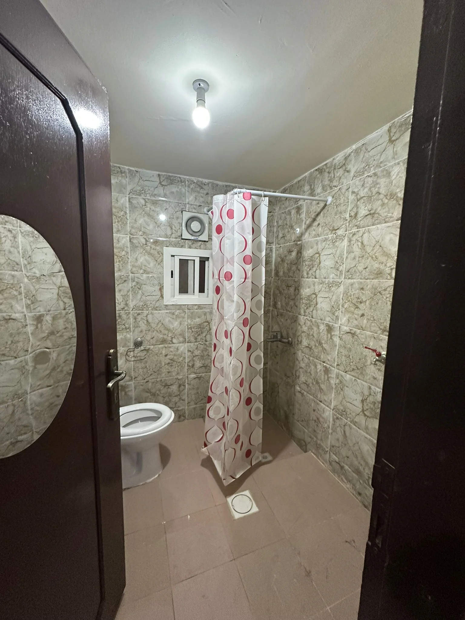 Spacious 1-Bedroom Apartment in Al Gharafa | For Rent